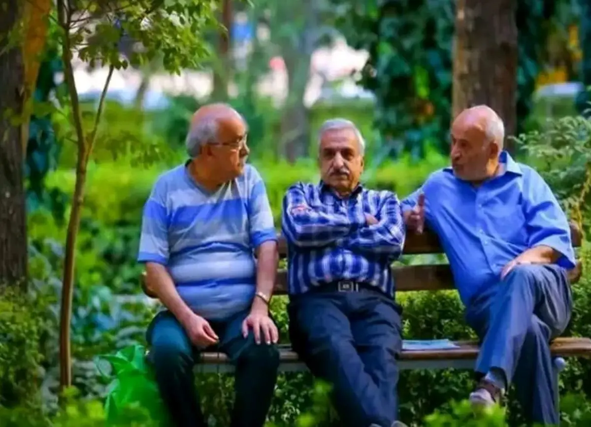 بازنشستگان این خبر را از دست ندهند | تاریخ دقیق واریز حقوق بازنشستگان در تیر ماه مشخص شد