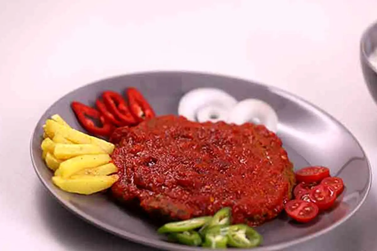 دستور پخت کباب تابهای مرغ با سس آلبالو ؛ یک غذای ویژه برای شام درست کن