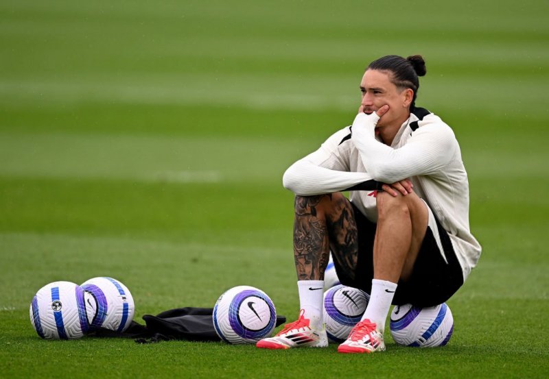 خواهش بنفیکا از لیورپول: داروین را فیکس کنید!‏