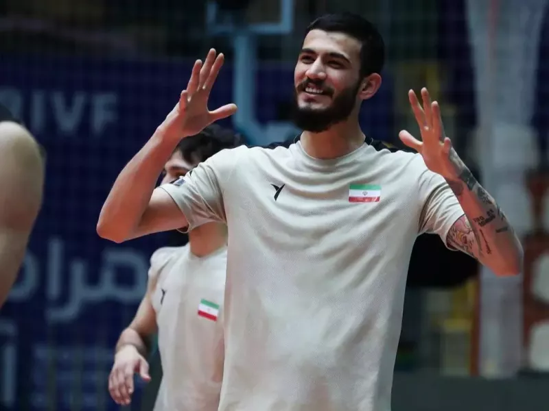 خنده به چهره ملی‌پوش والیبال ایران برگشت
