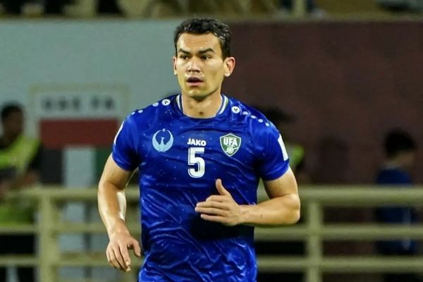 بمب خبری برای استقلال | بازیمن ازبکستانی به استقلال پیوست