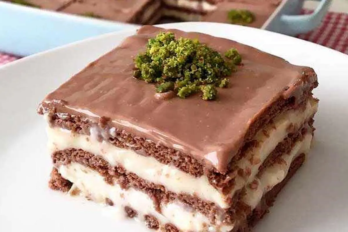 طرز تهیه کیک بیسکویتی خوشمزه ؛ یک دسر خنک برای تابستان