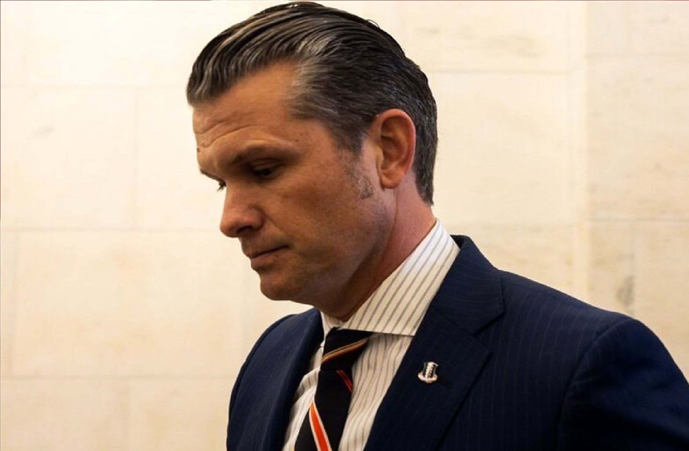 زمزمه‌های ضدونقیض درباره برکناری وزیر دفاع آمریکا