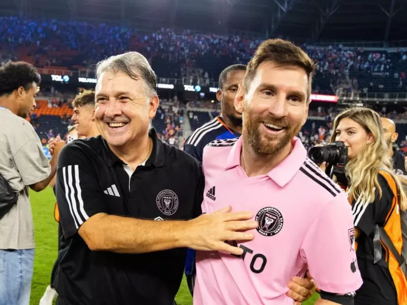 سرمربی مسی، مردد بین نیمار و رضاوند!