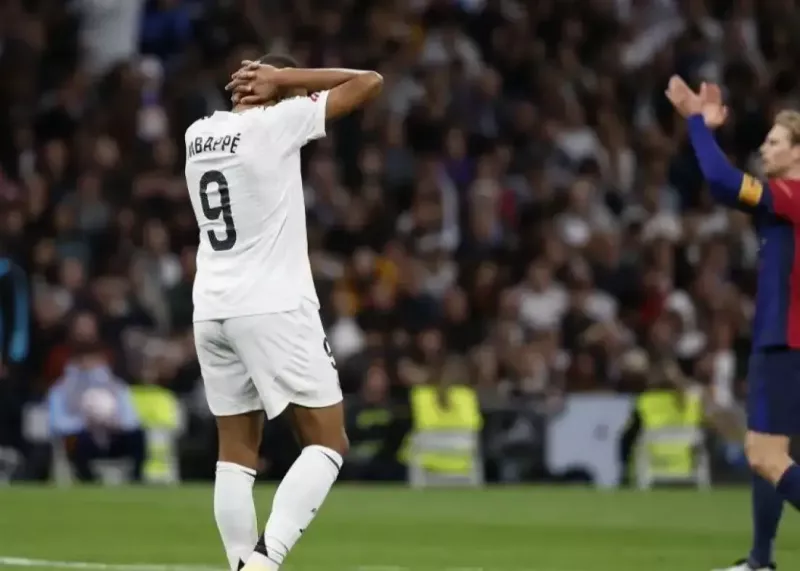 نقطه ضعف بزرگ امباپه: گمشده در آفساید!