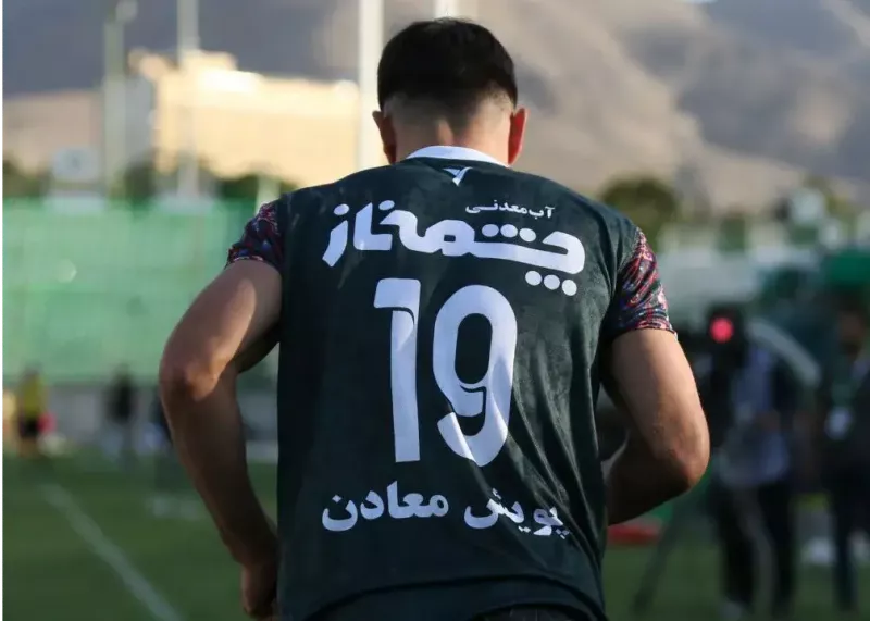 گلزن جدید لیگ: مدافع گاندوها