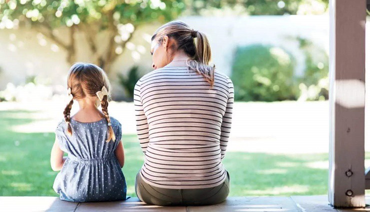 چگونه با کودکمان حرف بزنیم ؟| نکاتی مهم که باید درباره صحبت کردن با کودک بدانید