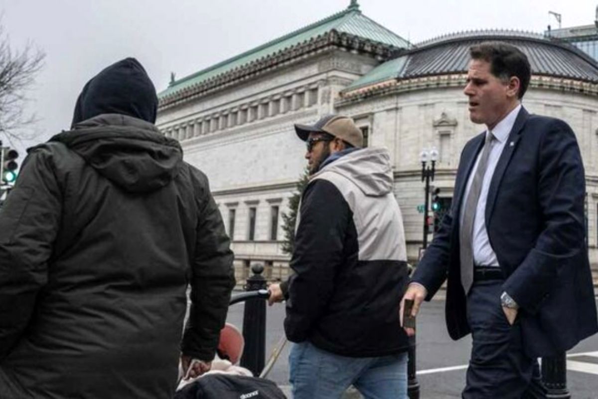 دیدار محرمانه وزیر رژیم صهیونیستی و رئیس موساد با ویتکاف با هدف گفتوگو درباره مذاکرات هستهای ایران