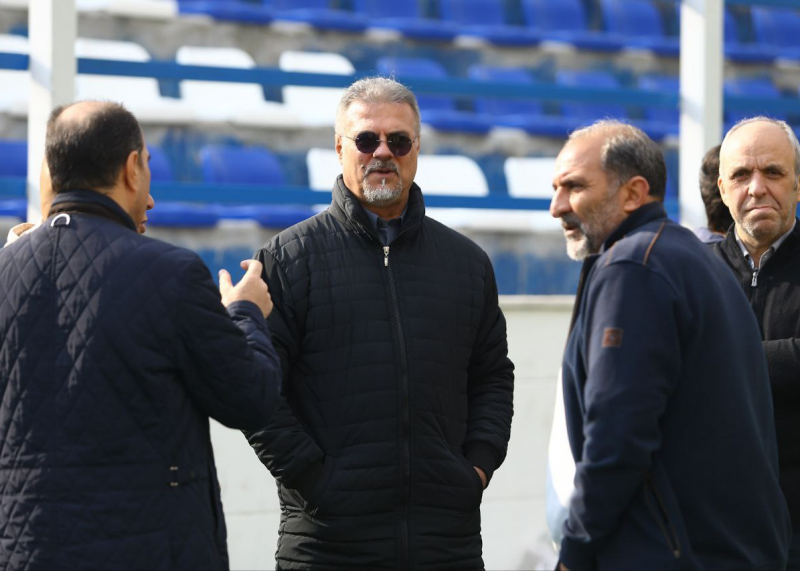 سرمربی استقلال ۱۰ روز بعد در تهران