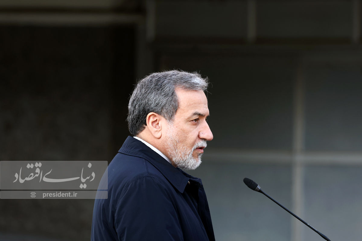 عراقچی: اگر آمریکایی‌ها درخواست‌های غیرعملی مطرح نکنند، امکان توافق هست