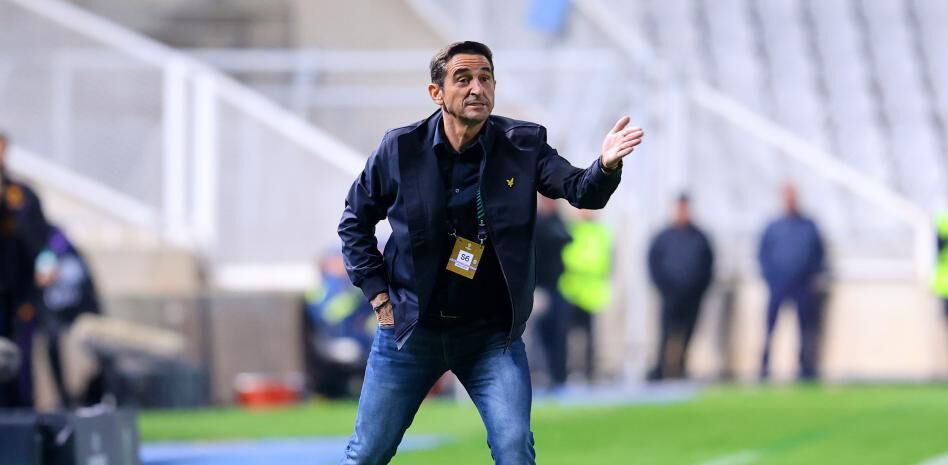 گزینه جدید سرمربی گری استقلال لو رفت