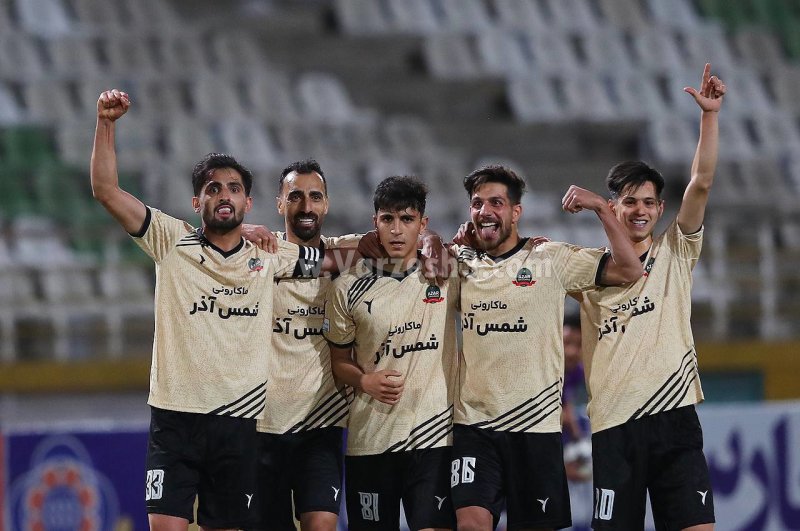 رحمتی با این 11 نفر شگفتی می‌خواهد