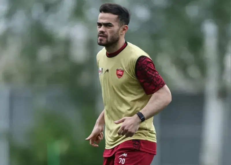 پرسپولیس مقابل سپاهان ستاره سابقش را می‌خواهد