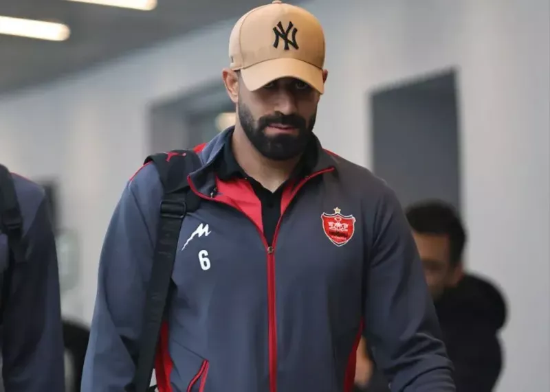 استتار کنعانی با کلاه کپ در روز نیمکت نشینی