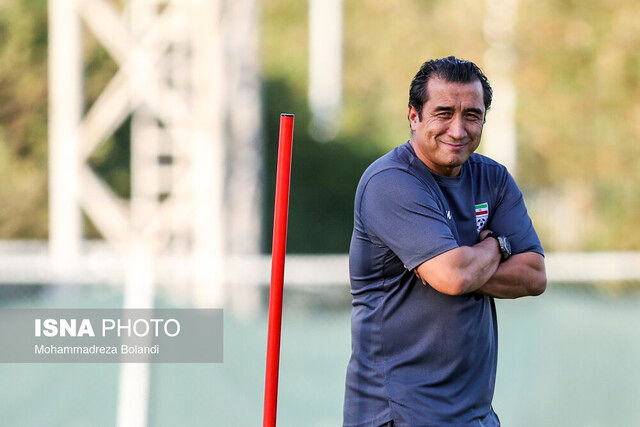 صحبتهای خداداد عزیزی درباره درگیری هواداران تراکتور و ملوان