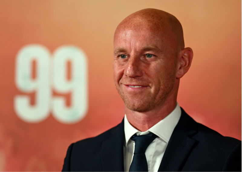 انتقاد شدید از ستاره یونایتد: او حتی نمی‌تواند بدود