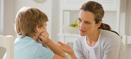 شیوه صحیح صحبت کردن با نوجوانان | راهنما کامل درباره صحبت با نوجوانان