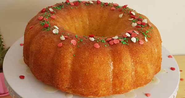 دستور پخت کیک ماست لذیذ ؛ یک عصرانه جذاب برای امروز