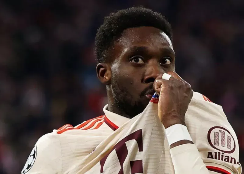 گریه دیویس مقابل دوربین پس از حذف تلخ بایرن (عکس)