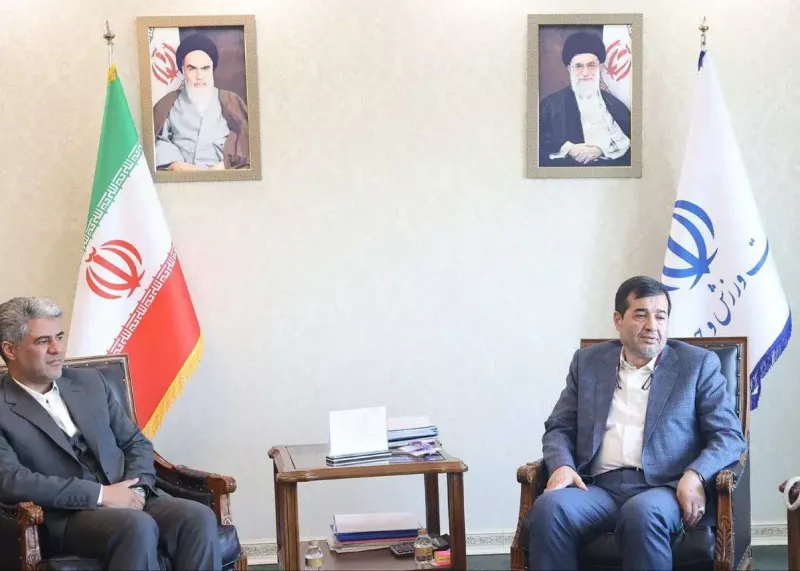 ورود وزیر ورزش به سرمربی و کاپیتان تیم ملی