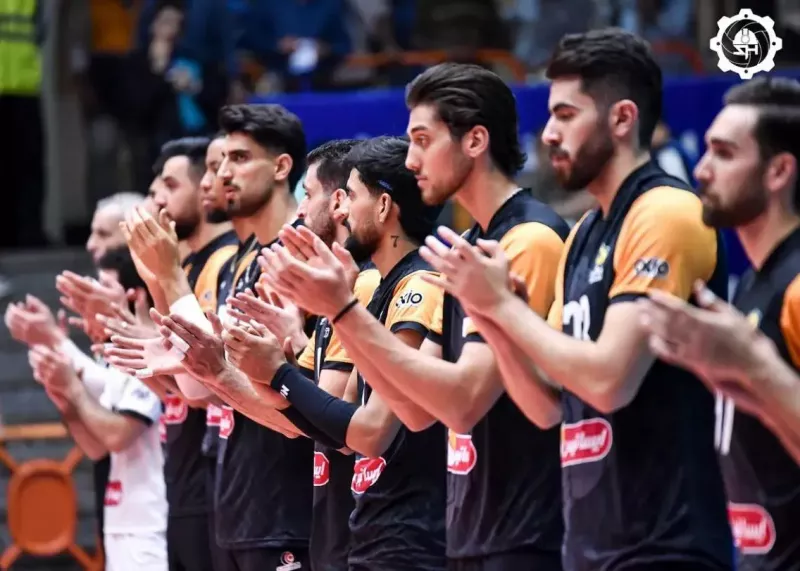 تا دیر نشده، به فکری به حال این باشگاه بکنید