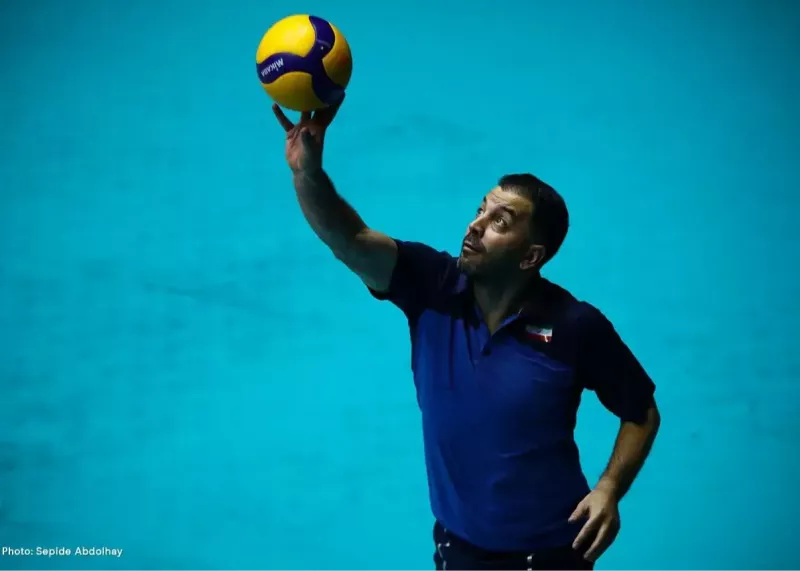 اینطوری نمی‌مانم و به خاطر آبروی خودم می‌روم!