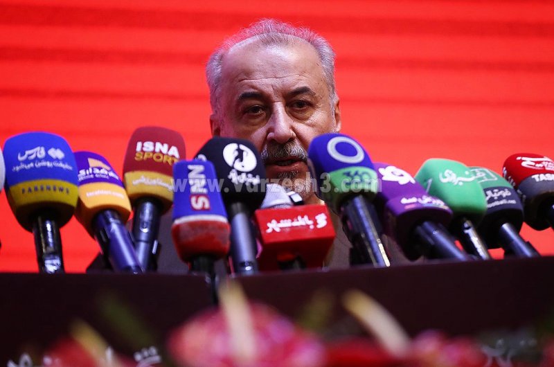 زمان رسیدگی به استعفای درویش مشخص شد