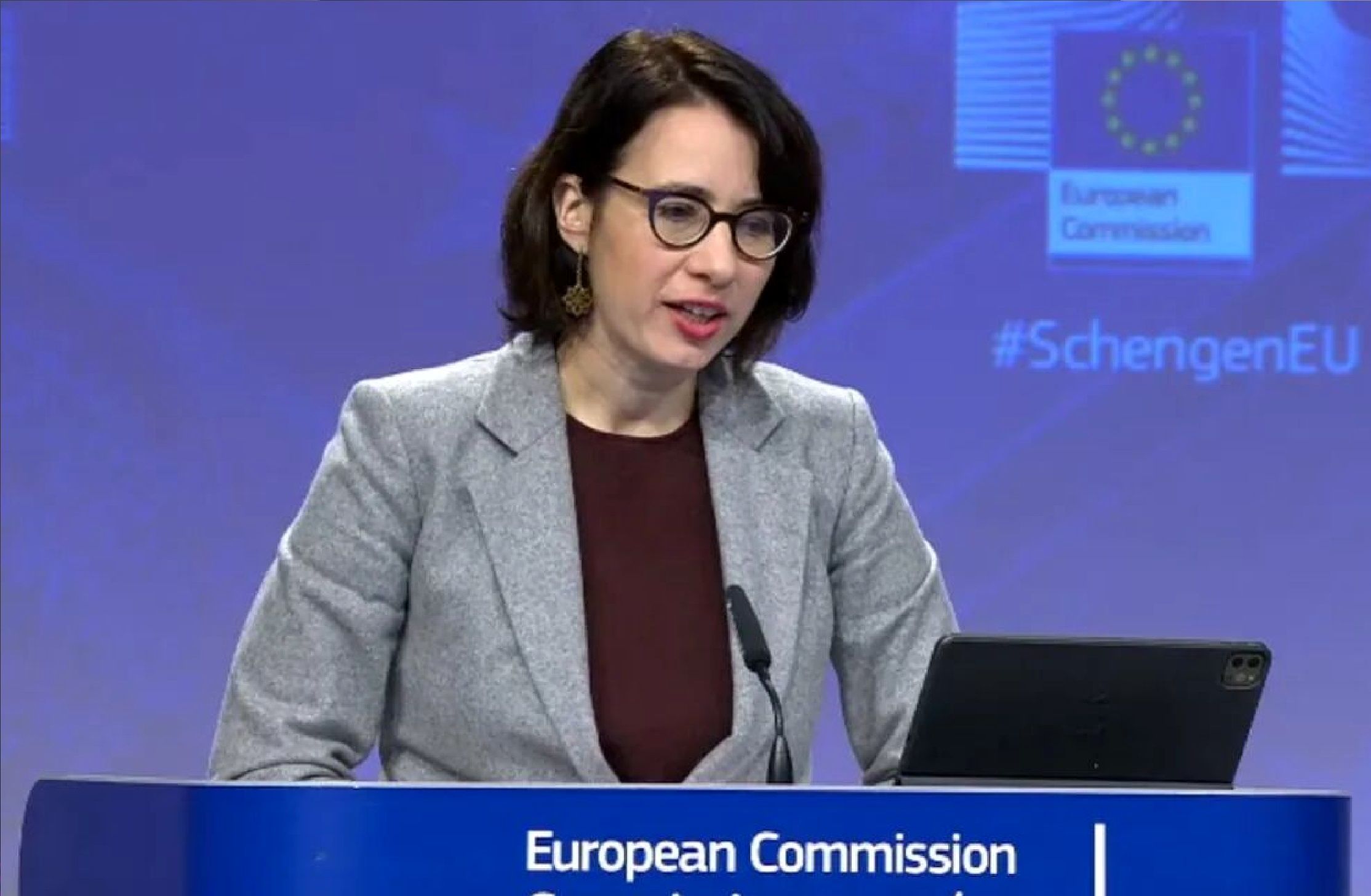 واکنش محتاطانه اتحادیه اروپا به آتشبس ۳۰ ساعته روسیه با اوکراین