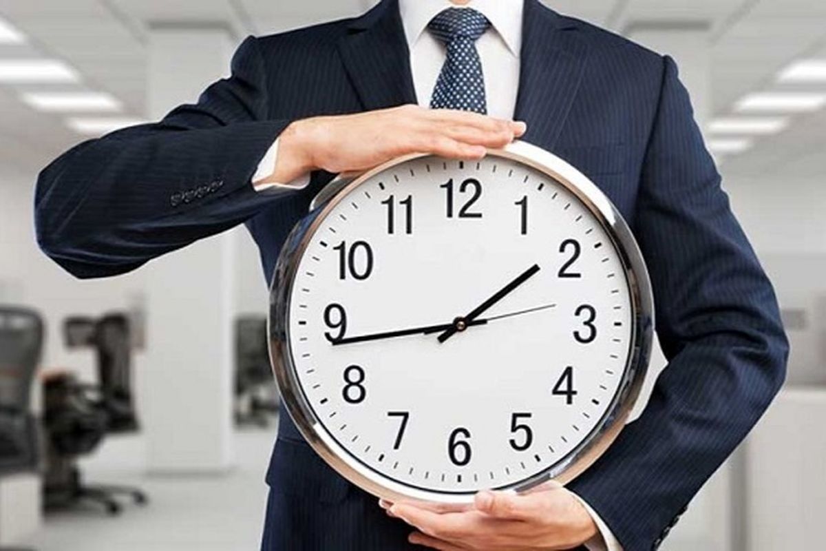 ساعات کاری ادارات از این تاریخ کاهش مییابد+ فیلم