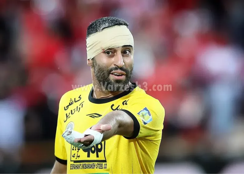 کاوه برابر پرسپولیس: دست آتل‌بسته و سری خون‌آلود