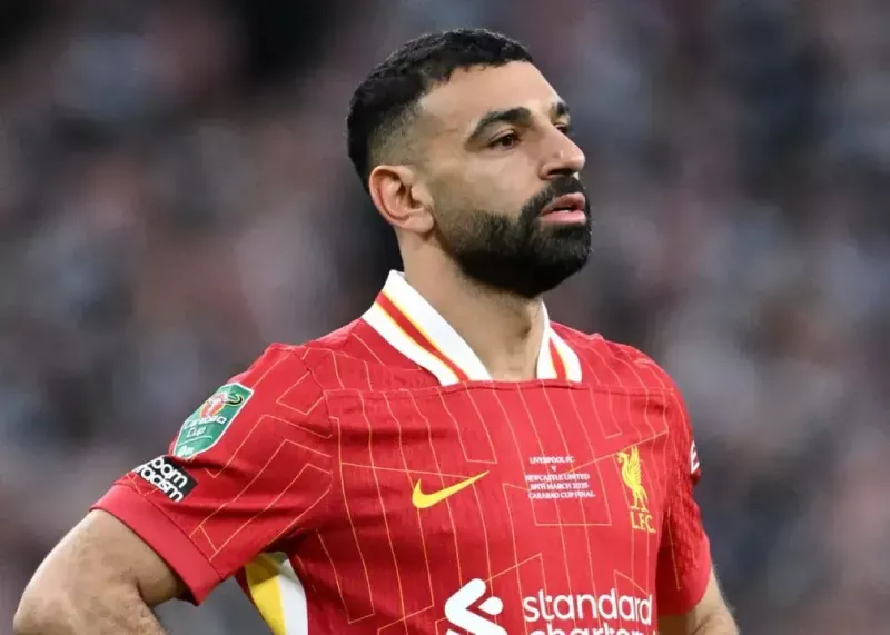 صلاح با خائنها سلفی نمیگیرد!