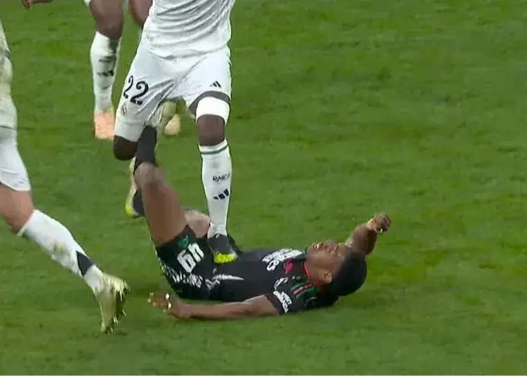 اسکلی لگد رودریگر را فراموش نمی‌کند