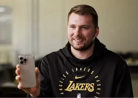 عصبانیت دانچیچ بعد از ترید جنجالی: گوشیام را خرد کردم!