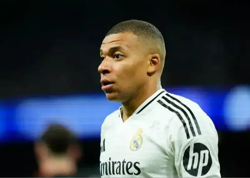 نقطه ضعف بزرگ رئال: امباپه از ضربات سر میترسد!