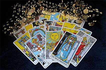 فال تاروت امروز سه شنبه 24 تیر ماه 1404 ؛ خوشی در انتظارتان است