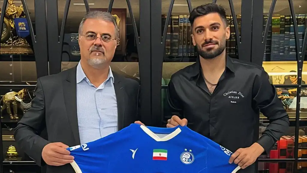 بمب استقلال ترکید | ستاره جوان به استقلال پیوست