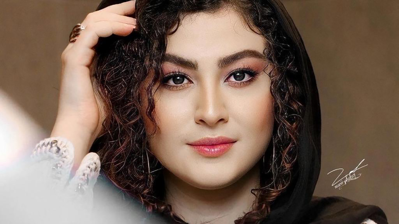 آشتی کنون پدر و مادر مریم مومن پس از سالها | استوری مریم مومن از آشتی کردن خانواده اش