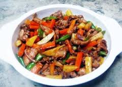 طرز تهیه خوراک مرغ و هویج ؛ یک غذای ساده برای ناهار