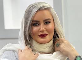 دعوای جالب و دیدنی نعیمه نظام دوست با راننده تاکسی + فیلم