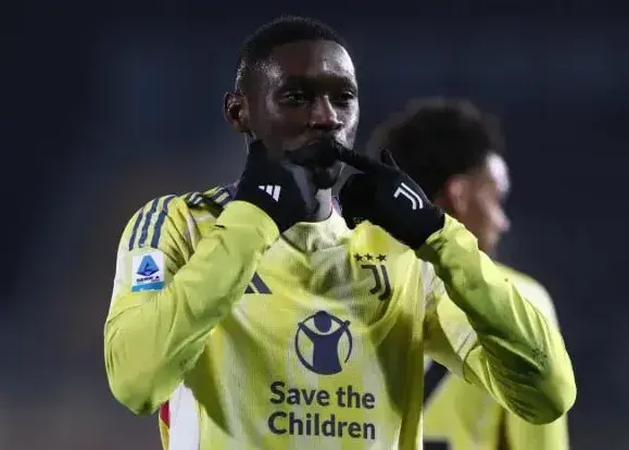 تغییر ۱۸۰ درجهای: بازگشت مهاجم ناکام به پاریس