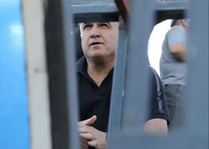 سکونشینی هر دو سرمربی در بازی حساس لیگ یک