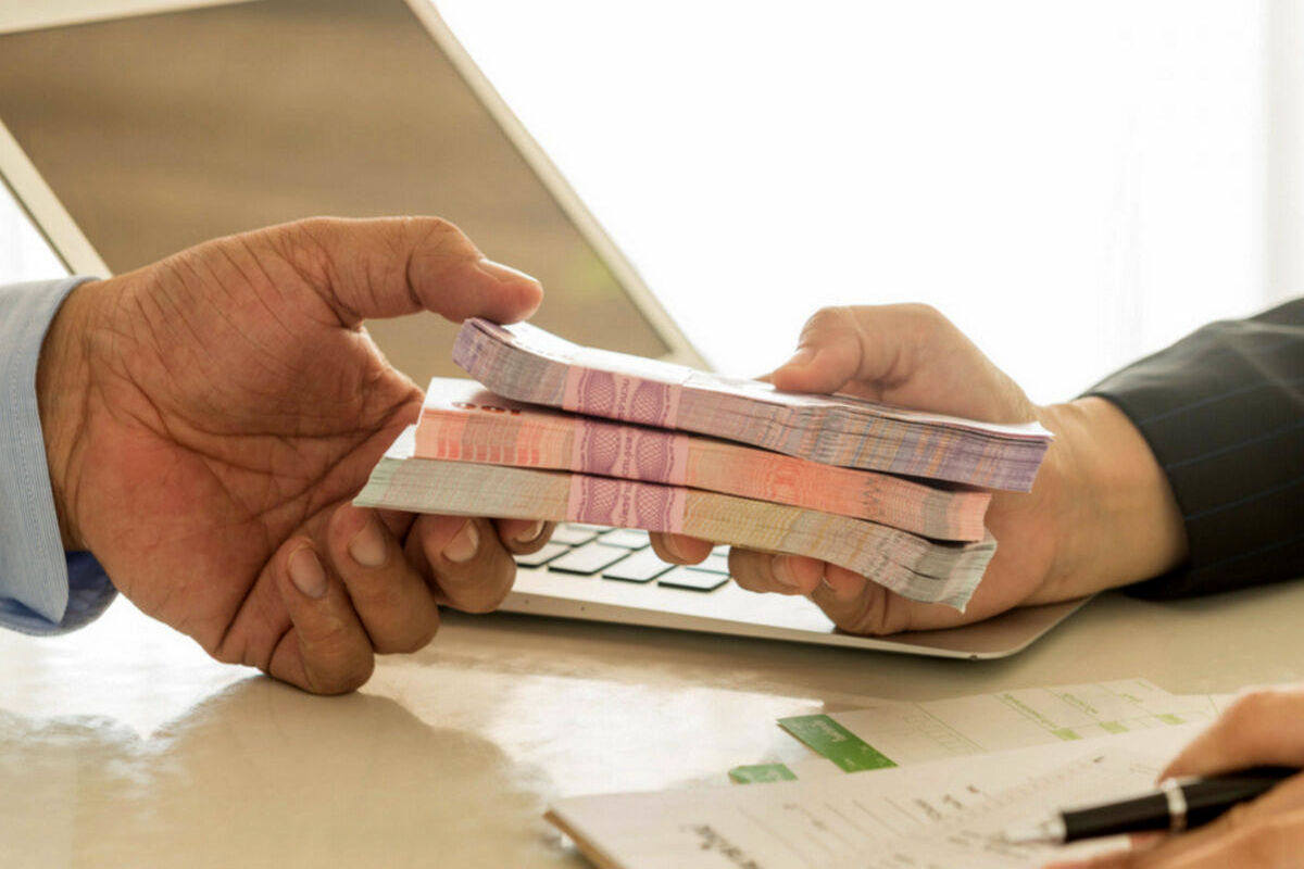 خبر خوب برای کارمندان | طرح پرداخت فوق‌العاده خاص کارکنان دولت بالاخره نهایی شد