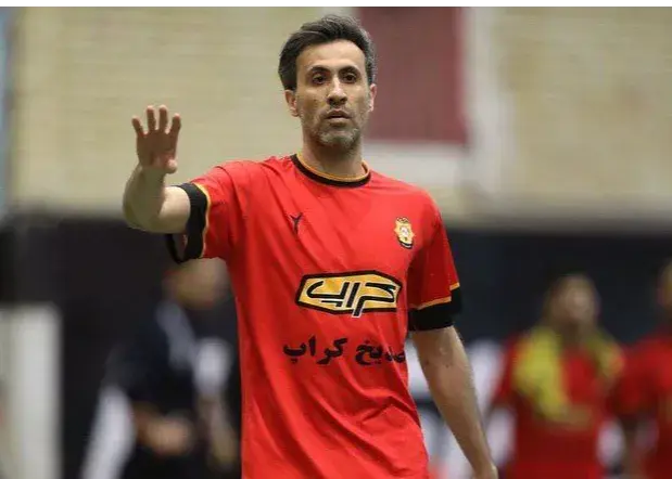 نقل و انتقالات فوتسال: بمب اول ترکید