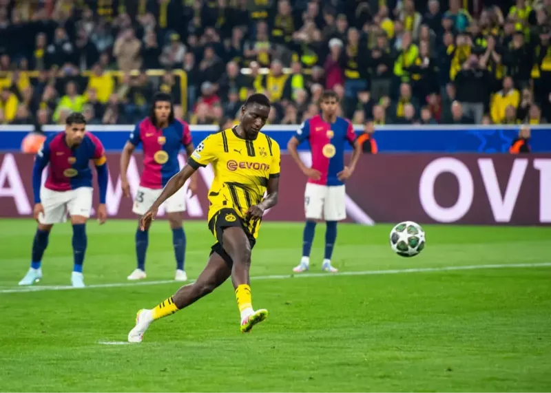 بالاتر از صلاح، دروگبا و اتوئو: گیراسی تاریخساز میشود