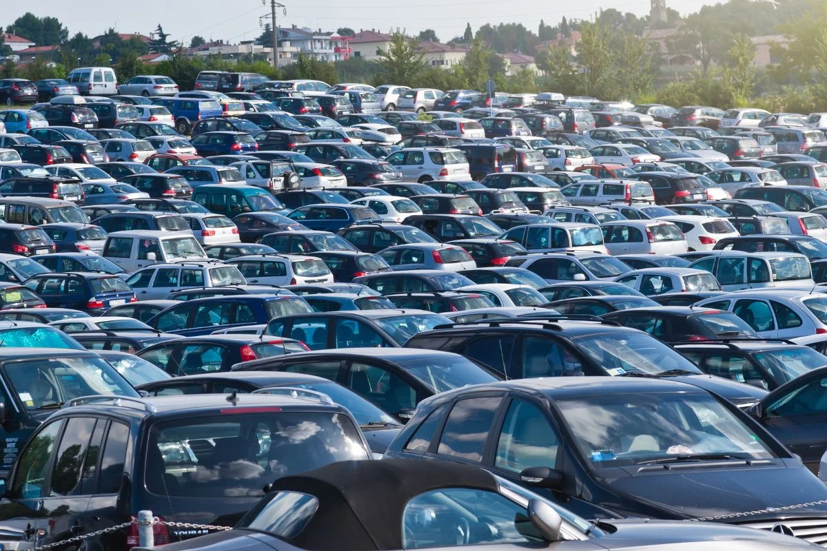 قیمت خودرو امروز ۶ اردیبهشت ۱۴۰۴| کاهش قیمت خودرو ادامه‌دار شد