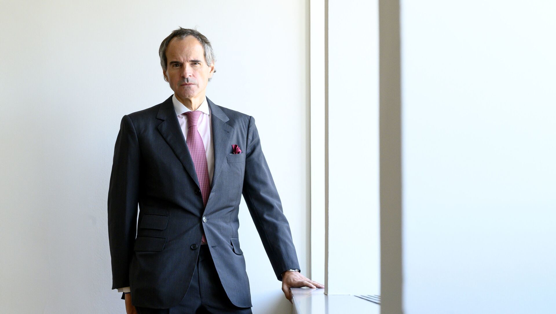 گروسی: تلاش می کنیم از بهرهبرداری سیاسی سایر کشورها از برنامه هستهای ایران جلوگیری کنیم