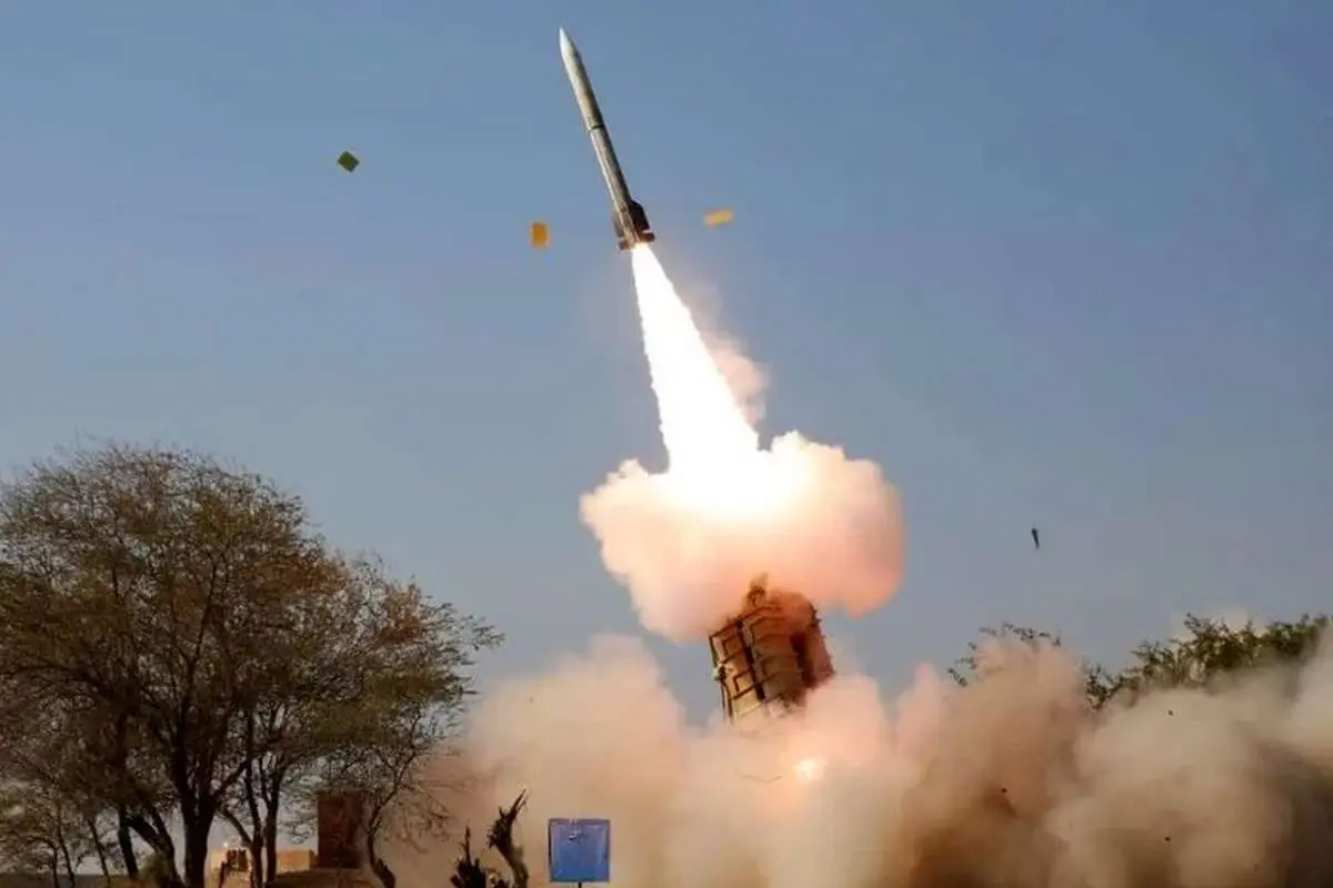 باید ها و نباید هایی هنگام شنیدن صدای پدافند هوایی + عکس