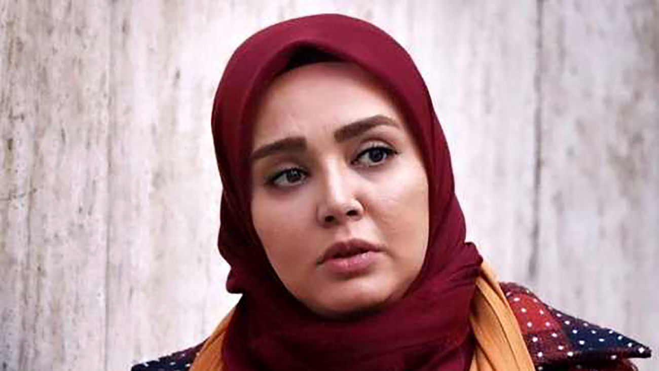 رونمایی شیرین سریال نون خ از استایل ساحلی اش | ندا قاسمی زیبا تر از همیشه