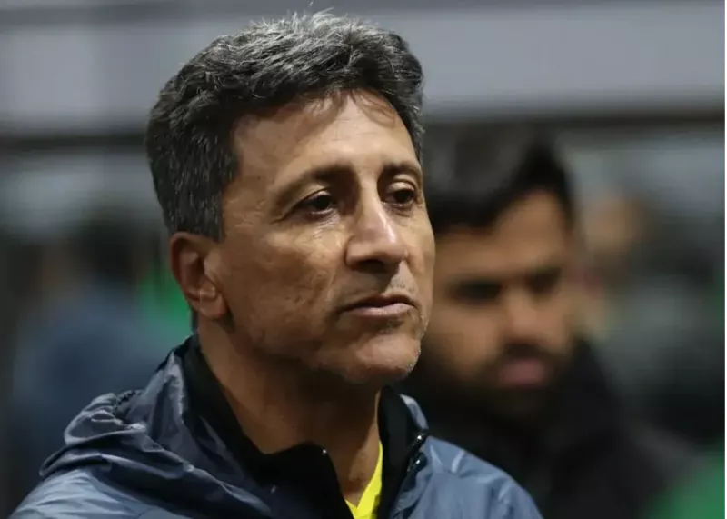 لقب جدید سرمربی سابق استقلال: غول‌کُش!