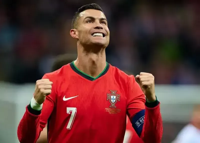 روبرتو مارتینز از رونالدو میترسد!